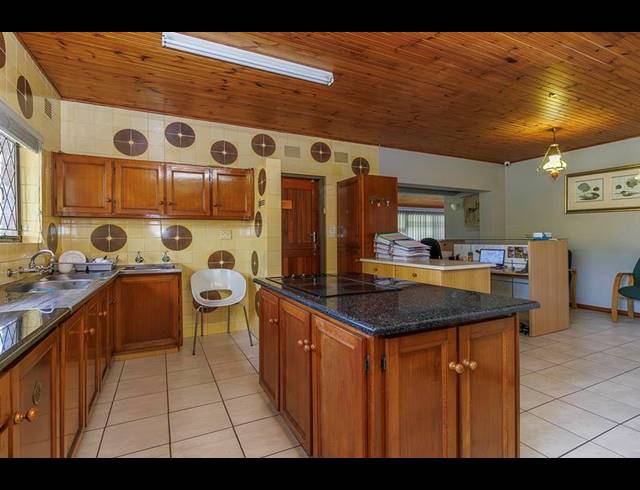 4 BEDROOM HOUSE FOR SALE IN MANORS